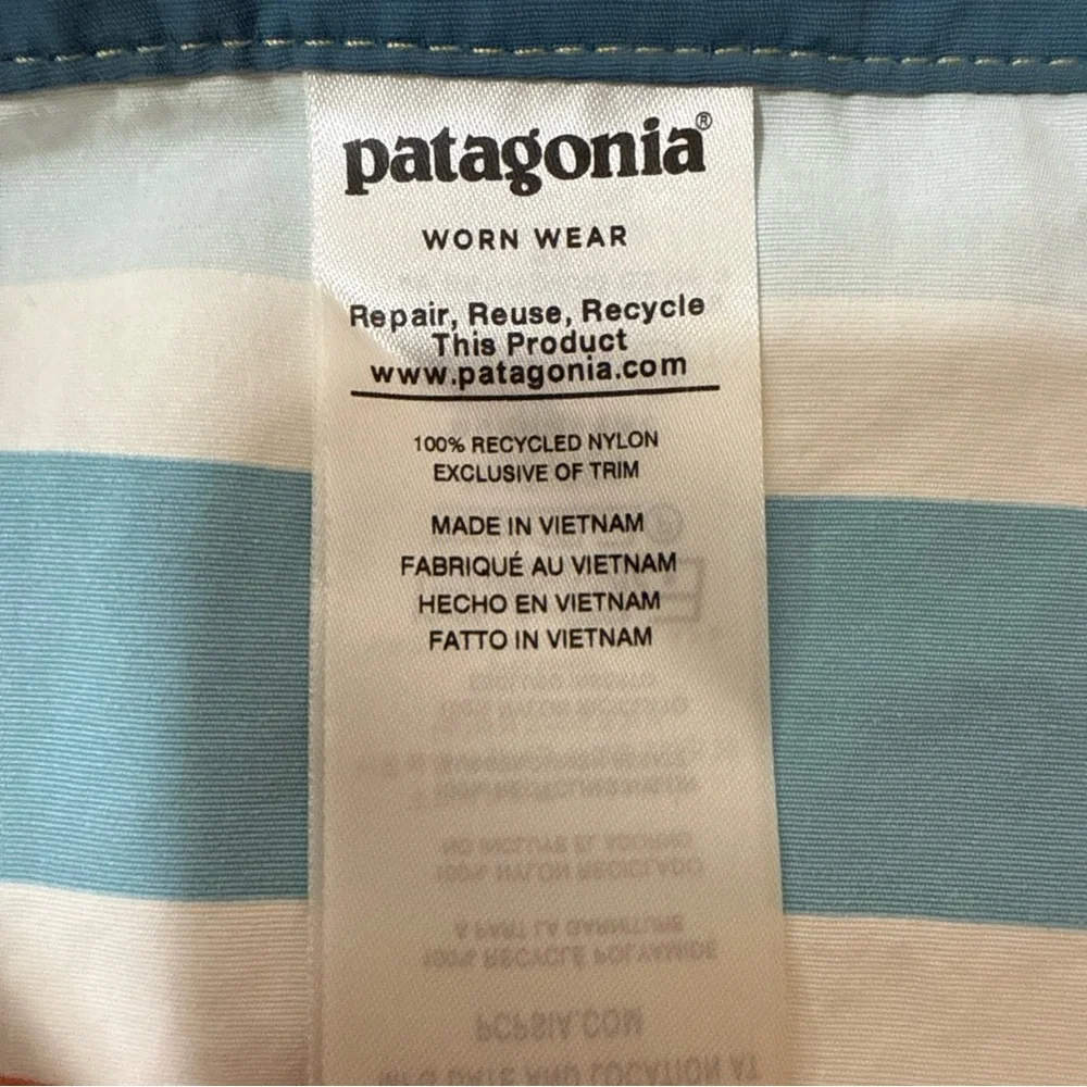 Patagonia Women’s Retro Striped Board Shorts Beach Summer Surf Swim Casual Sz 18